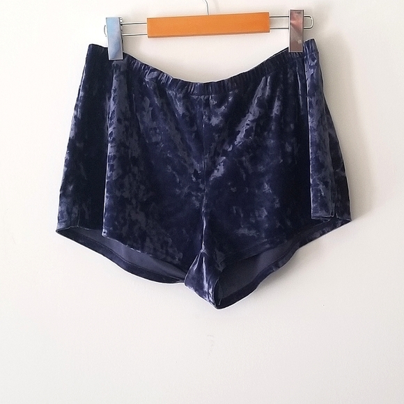 aerie Other - Aerie Navy Blue Crushed Velvet Sleep Shorts, Size Small